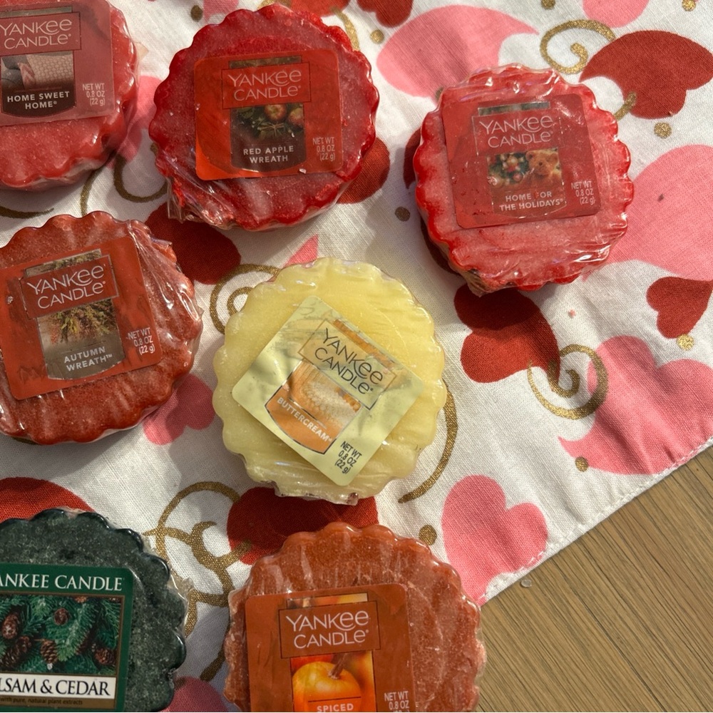 Yankee Candle Tarts various scents Wax Melts Lot Of 17 at .8 oz ea. - Picture 6 of 6